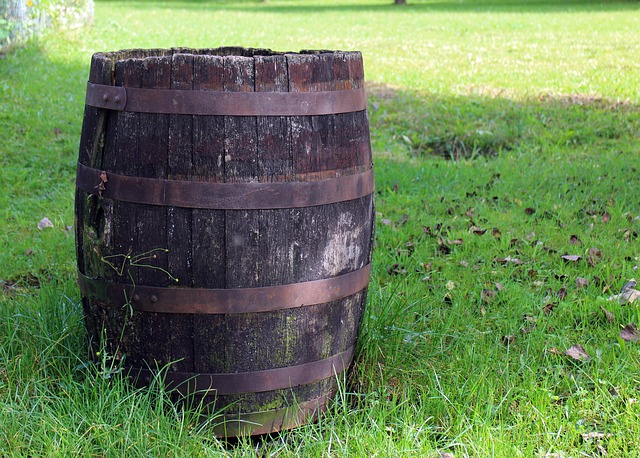 wooden barrel to make vinegar
