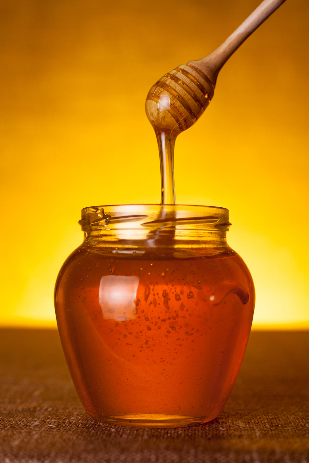 About Honey - Mead, Vinegar, Flavored... - Vintage Recipes and Cookery