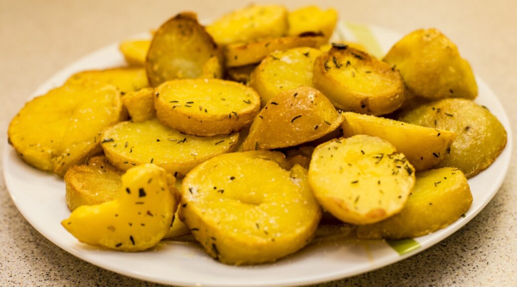 a plate of fried potatoes